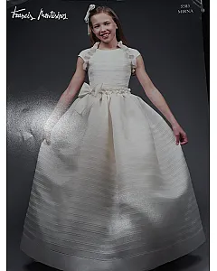 FRANCIS MONTESINOS VESTIDO DE COMUNION