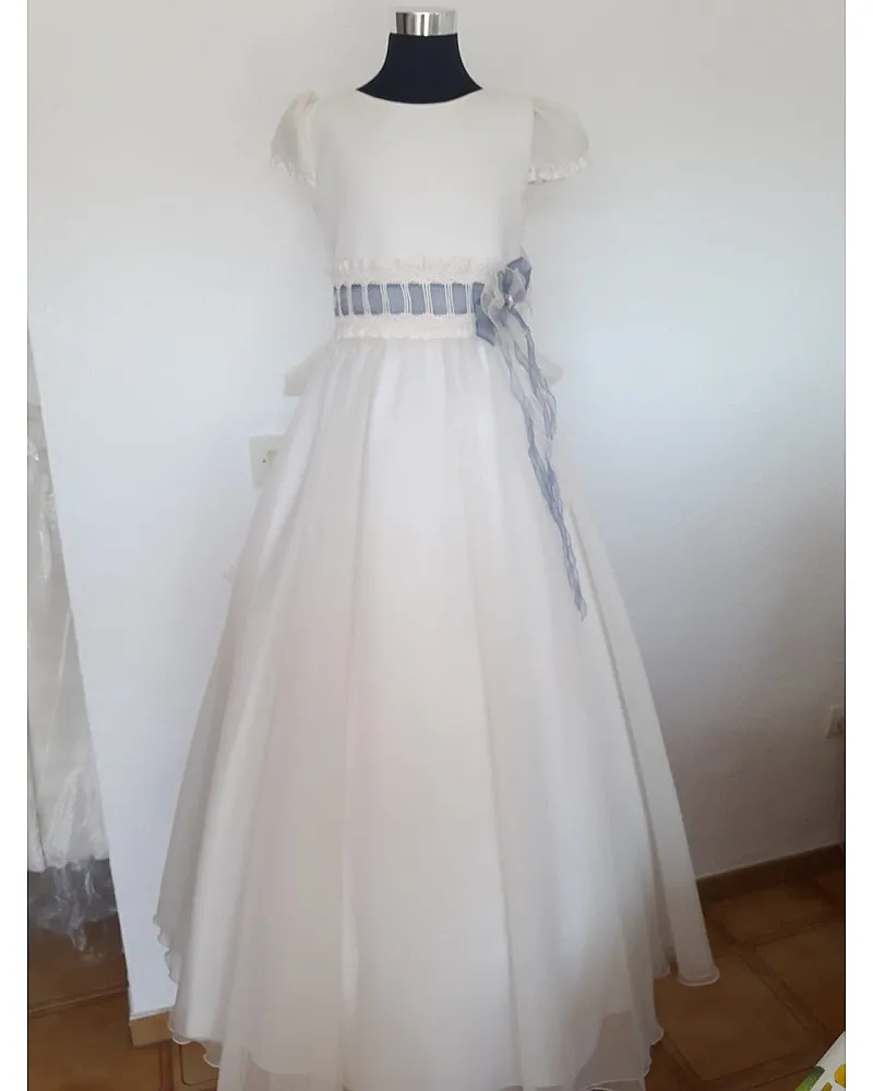ISMAR VESTIDO DE COMUNION