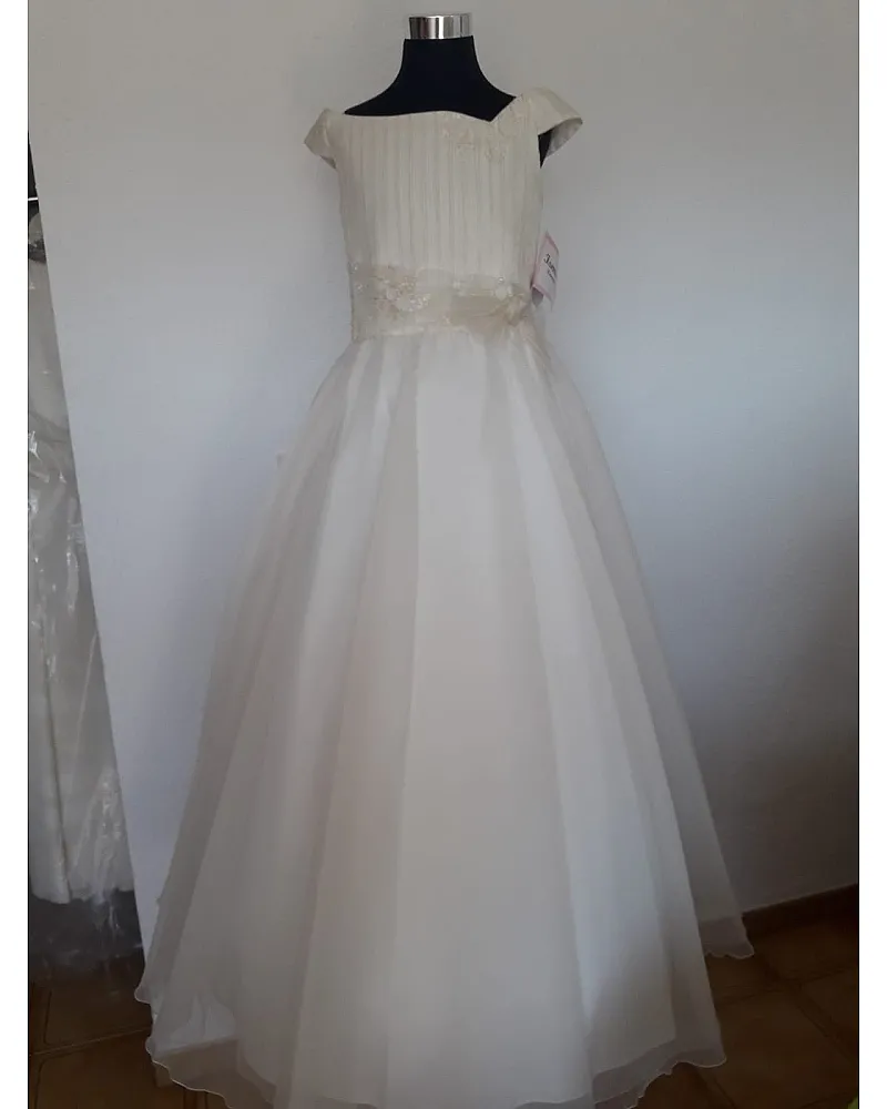 ISMAR VESTIDO DE COMUNION
