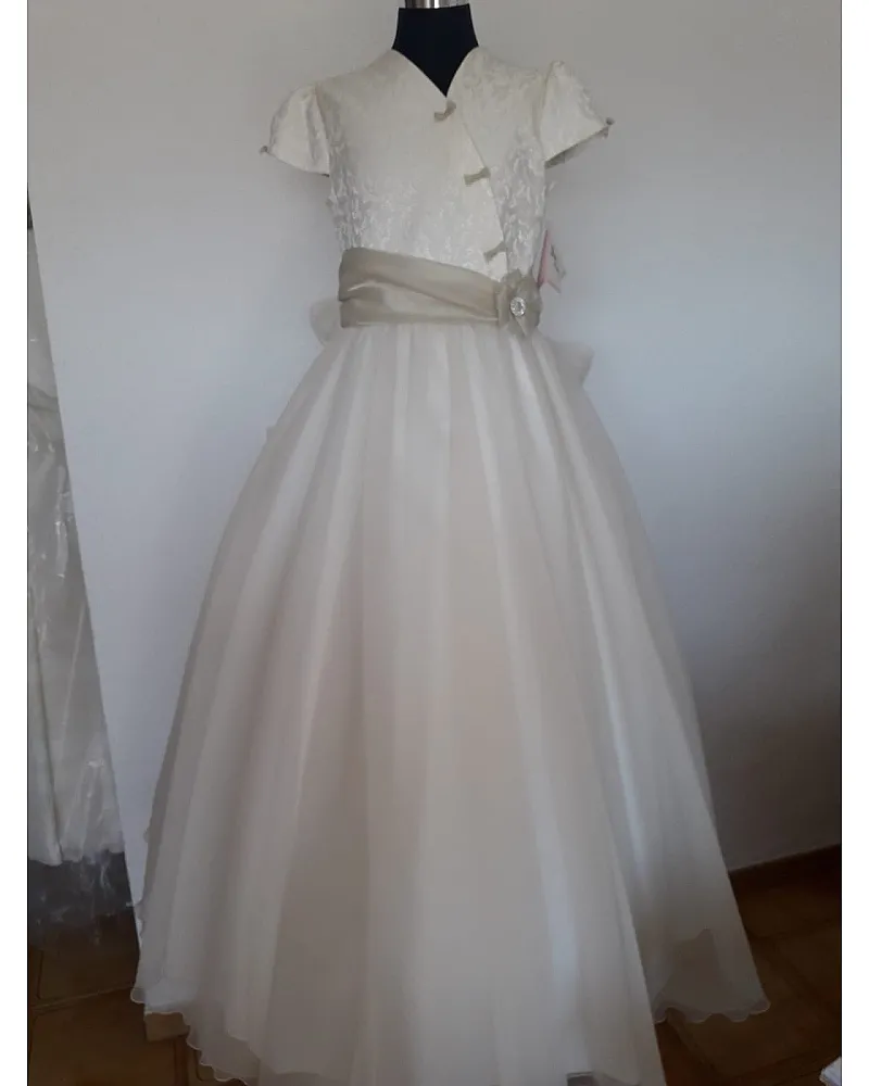 ISMAR VESTIDO DE COMUNION