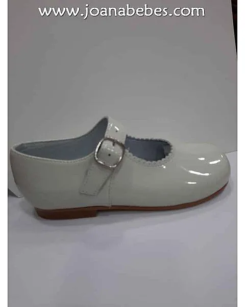 Zapato ceremonia niña charol beig (piel)