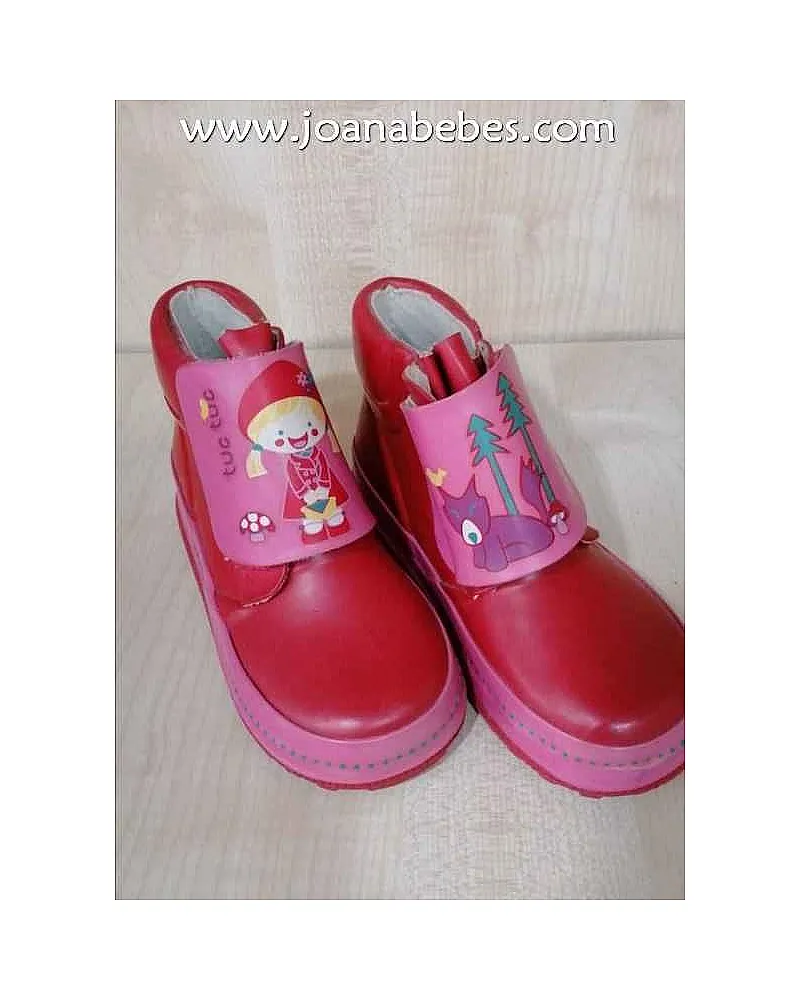 Tuc tuc botas de agua