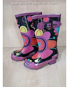 Tuc tuc botas de agua