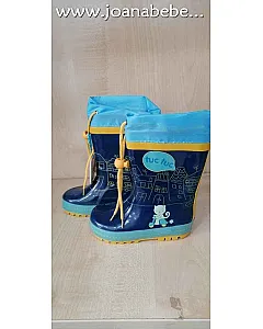 Tuc tuc botas de agua