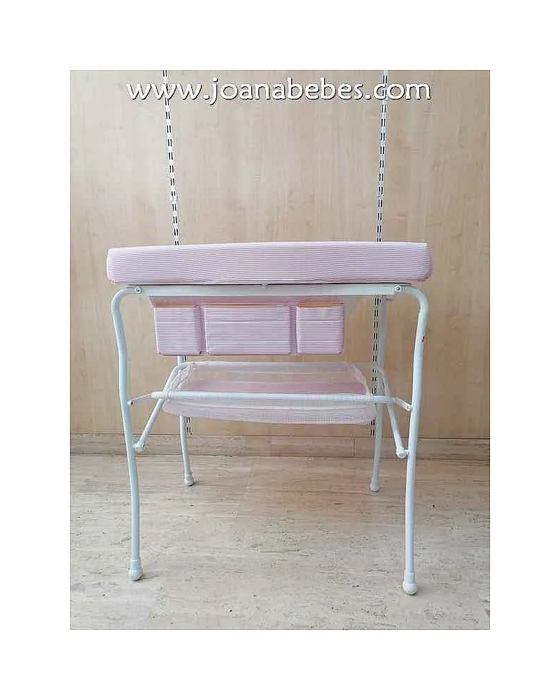 Bañera rosa de rayas