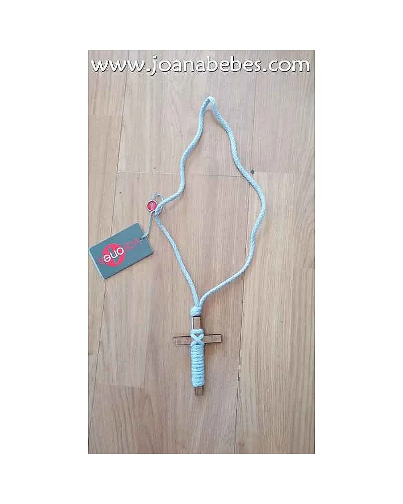 CRUCIFIJO MADERA CUERDA celeste