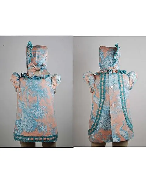 JOSE VARON VESTIDO PAVO REAL CAPOTA