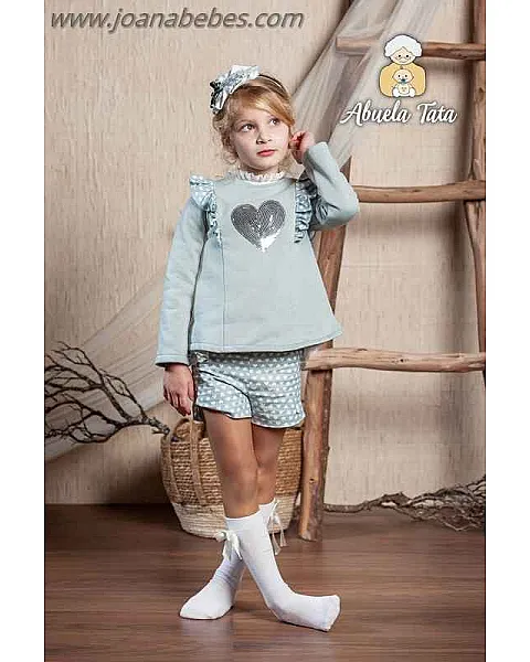 Abuela tata short y sudadera