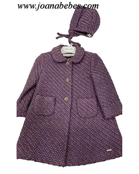 Abrigo y capota Pili Carrera