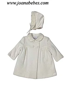 Pili Carrera Abrigo y Capota