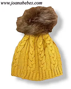 YOEDU GORRO CARAMELO CON POMPON
