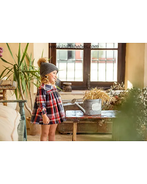 MARTA Y PAULA VESTIDO Y BRAGUITA FAMILIA TIZIANO