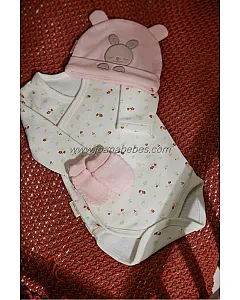 YSABEL MORA PACK BEBÉ PRIMERA PUESTA