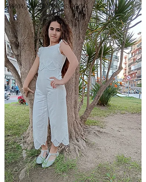 MY BELLA MOON MONO LINO BORDADO