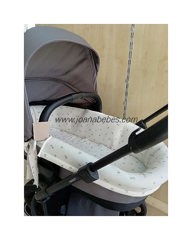 GUARNITURA ACOLCHADA POLLITOS CELESTE