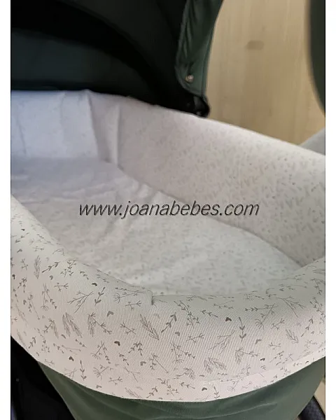 GUARNITURA ACOLCHADA RAMITAS Y CORAZONES