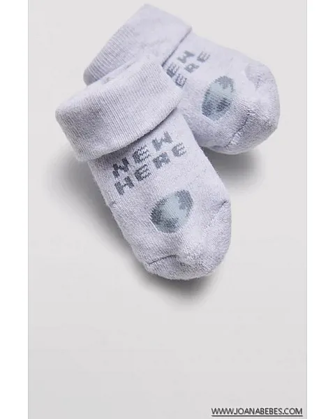 Pack 4 calcetines de bebé recién nacido térmicos remallados a mano espacio