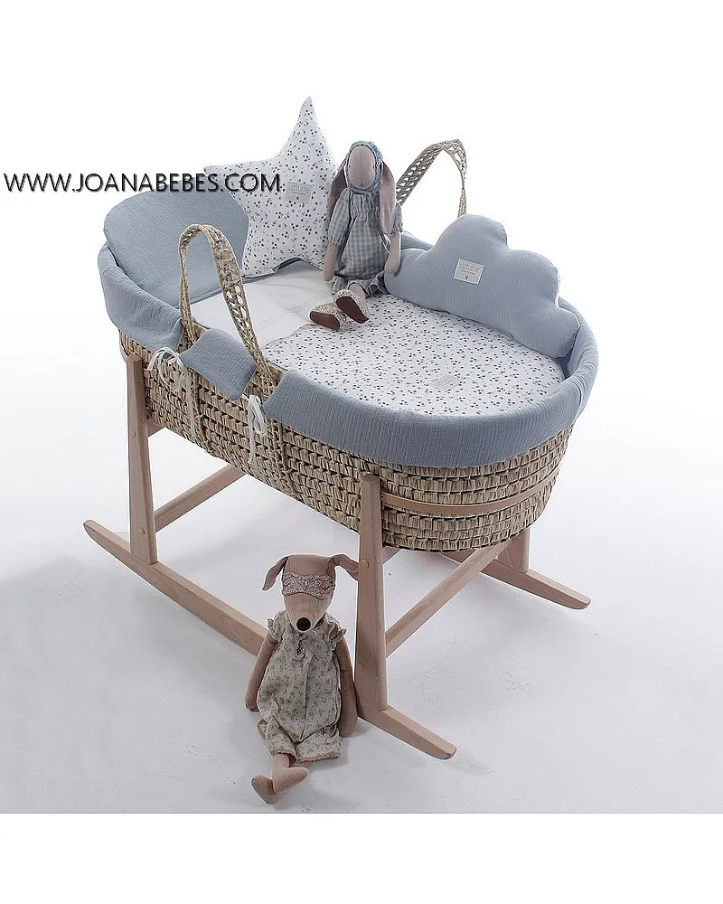 UZTURRE CAPAZO INES MENTA