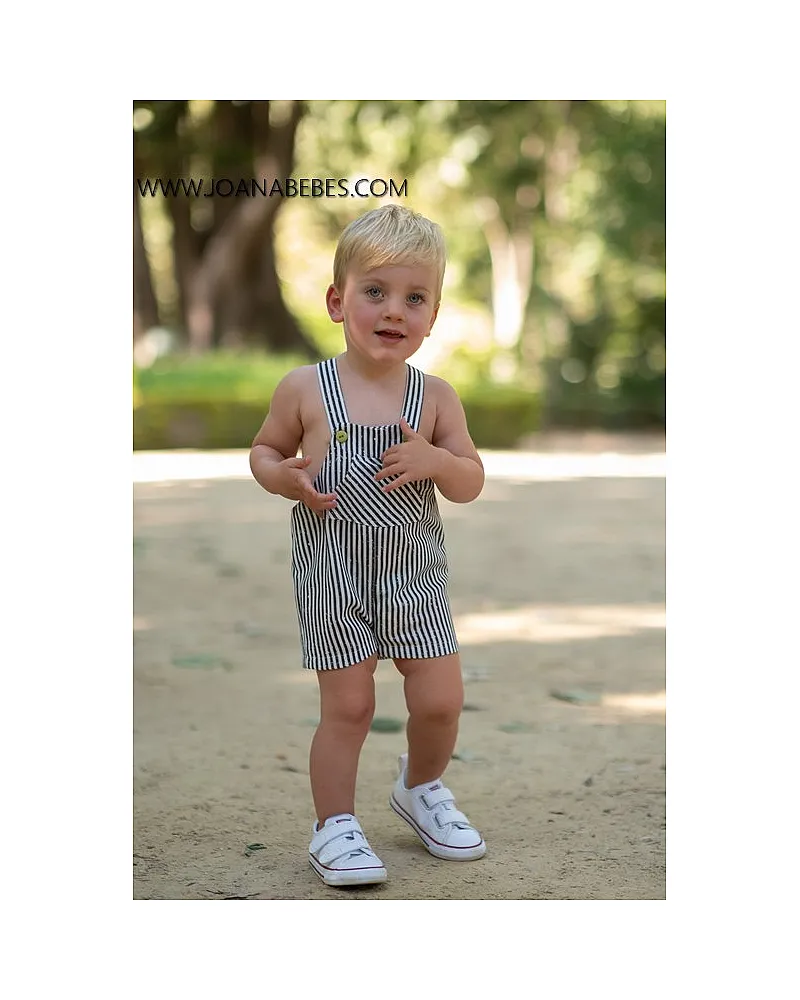 VERA PETO RAYAS NEGRAS